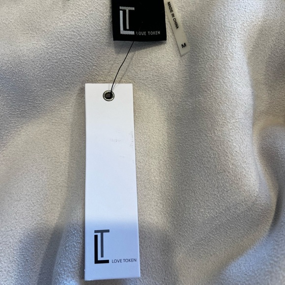 NWT- Love Token Bentley Faux Fur Jacket - Picture 10 of 11